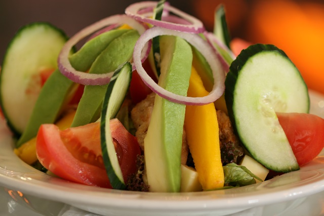 Fresh_salad_resized